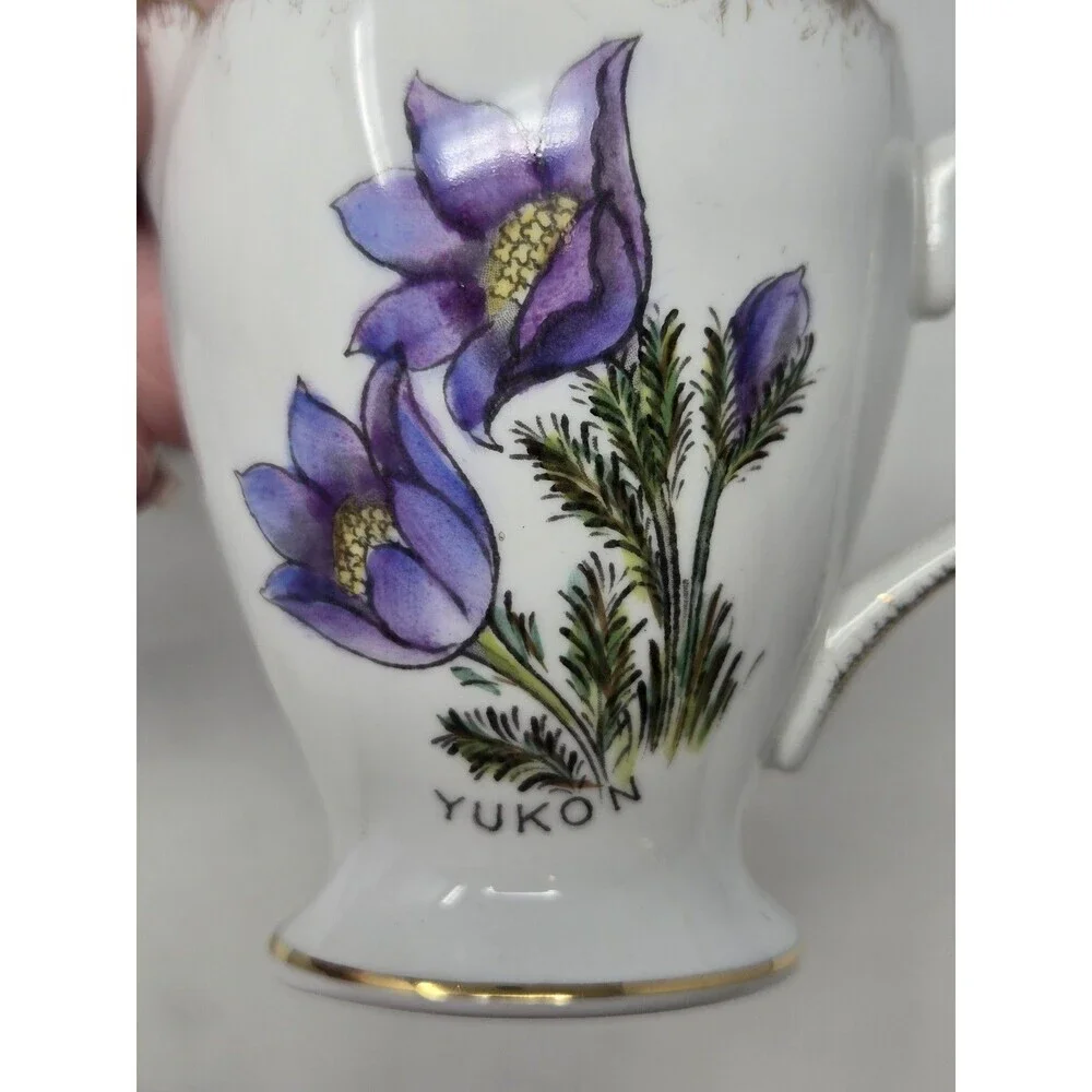 VINTAGE GLADSTONE CREAMER SUGAR BOWL BONE CHINA YUKON CANADA COLLECTIBLE FLOWER